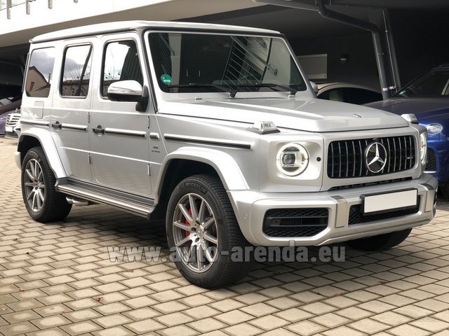 Rental Mercedes-Benz G 63 AMG in Milano Lombardia
