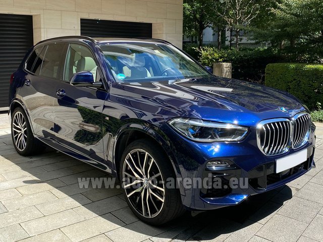 Rental BMW X5 3.0d xDrive High Executive M Sport in the Bresso airport