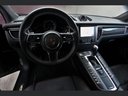 Прокат автомобиля Порше Macan S Дизель 3.0 и доставка его в аэропорт Милана Мальпенса, фото 5